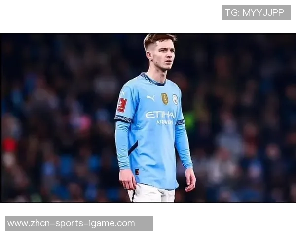 曼城青训新星麦卡蒂现身法兰克福引发德甲转会传闻